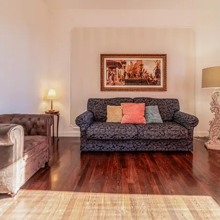 Moma Domus - Golden Keys Collection * Rome