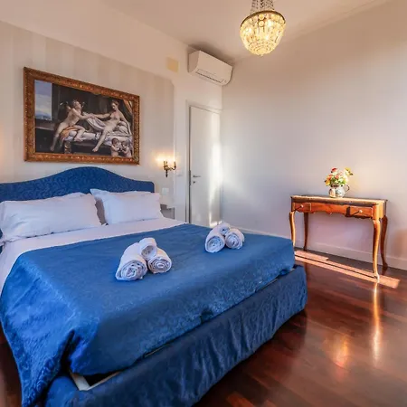 Apartment Moma Domus - Golden Keys Collection