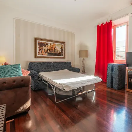 Moma Domus - Golden Keys Collection Apartment *